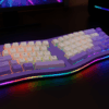 AKS068 ゲーミングキーボード アリスレイアウト 68キーアンチゴーストキー Gasket構造 ホットスワップ可能 人間工学 南向きのRGBバックライト 両側RGBライトPBTキーキャップ Type-C有線 Windows Vista/XP/7/8/10/11、Mac対応(purple)